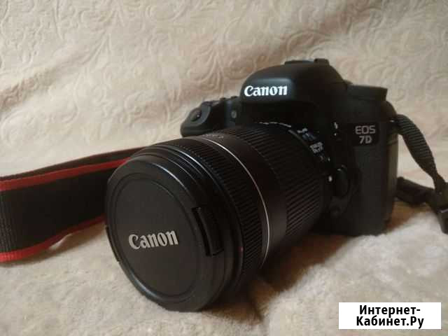 Зеркальный фотоаппарат Canon EOS 7d комплект Петропавловск-Камчатский - изображение 1