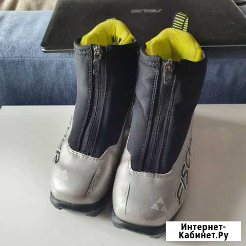 Ботинки лыжные Одинцово - изображение 1