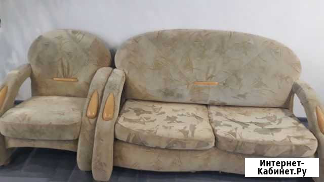 Диван с креслами б/у Краснодар - изображение 1