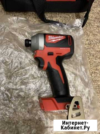 Шуруповёрты Milwaukee 2850-20, 2801-20, сумка Невинномысск - изображение 1