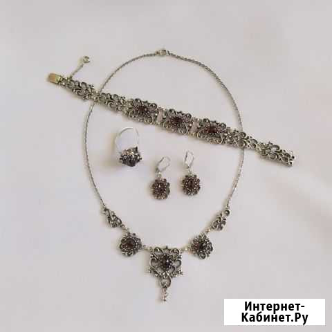 Серебряный комплект с гранатами, Германия Краснодар - изображение 1