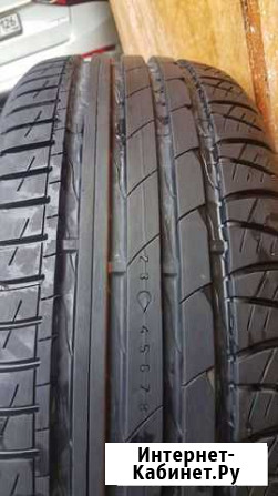 Шина Nokian Nordman SZ 215/50 R17 - боковой порез Пятигорск - изображение 1