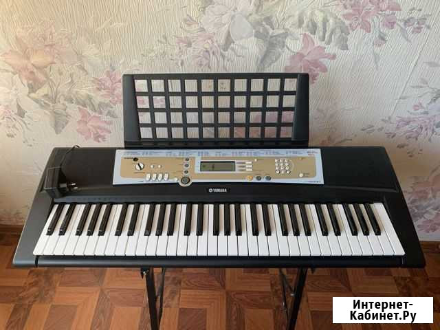 Yamaha psr-r200, подставка под ноты,переходник + у Балашиха - изображение 1