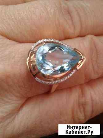 Кольцо золотое с топазом р-р 19 Челябинск