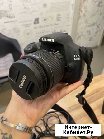 Фотоаппарат зеркальный Canon EOS 1200D Тюмень - изображение 1