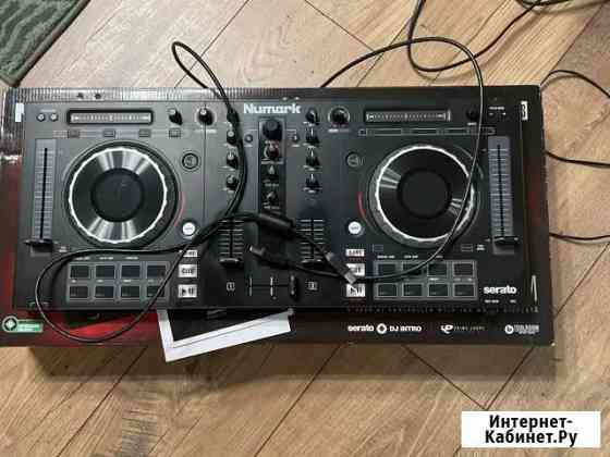 Dj контролер Numark Mixtrack Platinum FX Камышин