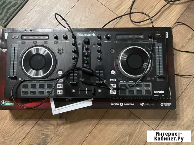 Dj контролер Numark Mixtrack Platinum FX Камышин - изображение 1