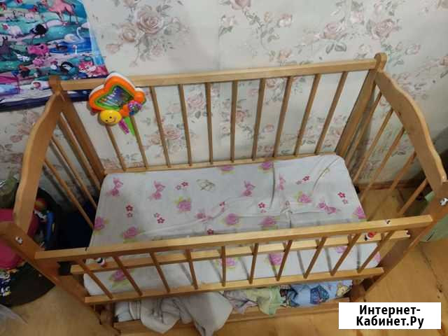 Детская кроватка с маятником Сыктывкар - изображение 1