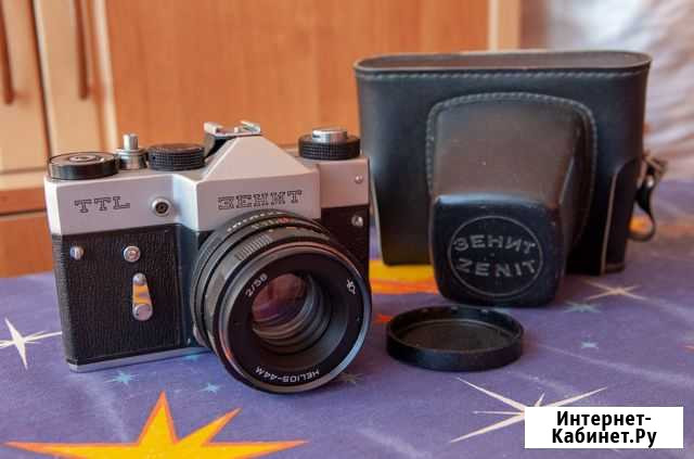Фотоаппараты Зенит TTL и Зоркий-4, СССР Невинномысск - изображение 1