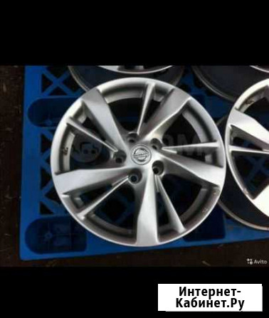 Литые диски r17 5x114.3, оригинал nissan Новосибирск - изображение 1