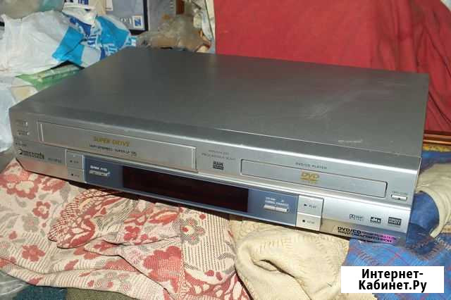 Panasonic nv-vp 32 DVD/CD + видеомагнитофон Липецк - изображение 1