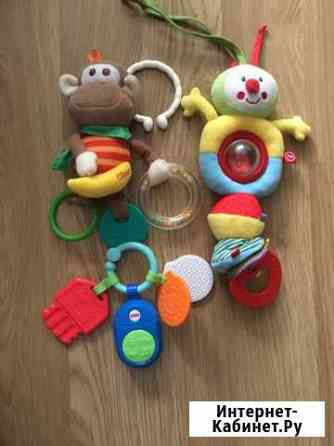 Прорезыватель, погремушка chicco fisher price Псков