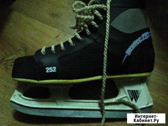 Коньки размер 42-43 Норильск - изображение 1