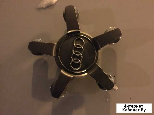 Центральная заглушка литого диска от audi Алапаевск - изображение 1