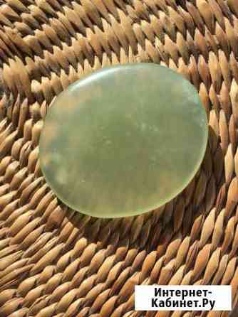 Нефрит камень натуральный Калуга