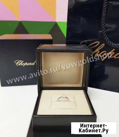 Золотое помолвочное кольцо Chopard с муассанитом Знаменск - изображение 1