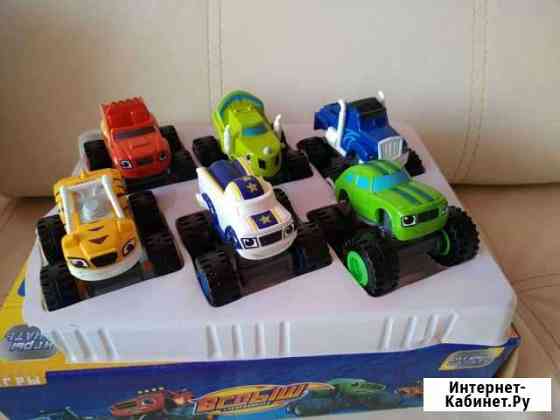 Набор Вспыш и чудо машинки, а также другие герои Киров