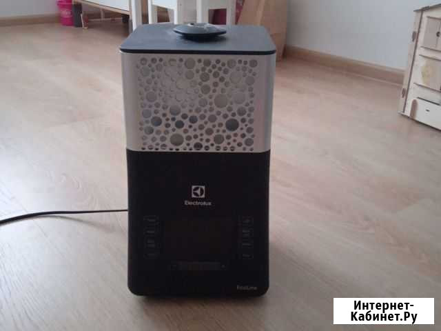 Увлажнитель воздуха Electrolux EHU-3710D Челябинск - изображение 1