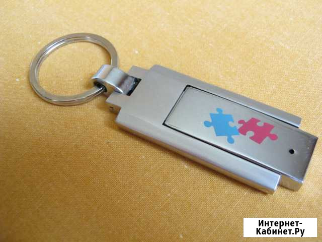 Металлическая флэшка на 8Gb новая Мурино - изображение 1
