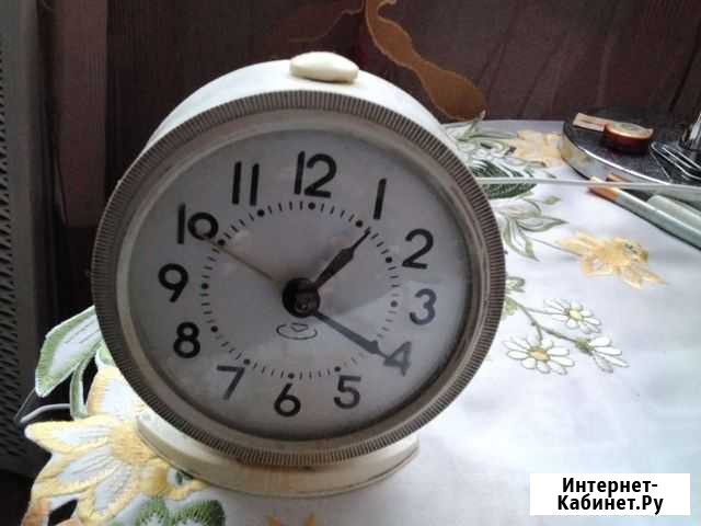 Часы настольные СССР Краснотурьинск - изображение 1
