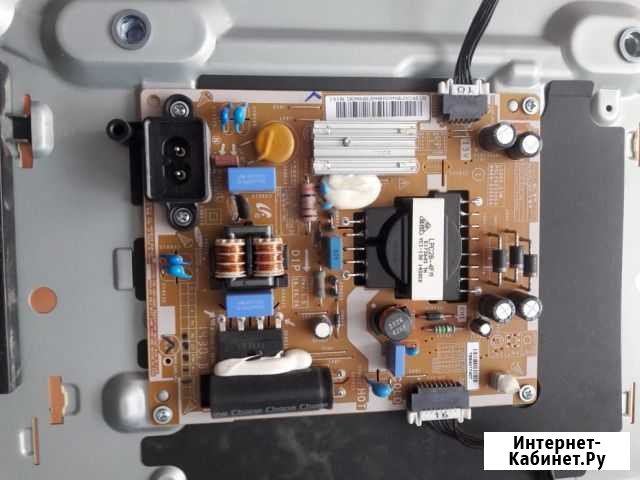 Samsung UE32H4510AK Грязи - изображение 1