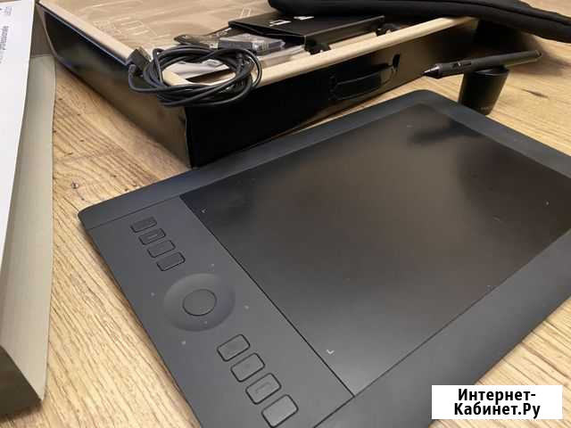 Intuos Pro Medium графический планшет Мурино - изображение 1