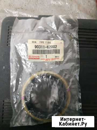 Сальник ступичный задний Toyota land Cruiser Барнаул - изображение 1