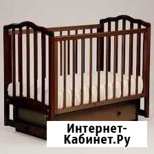 Детская кроватка с маятником и ящиком Волжский Волгоградской области - изображение 1