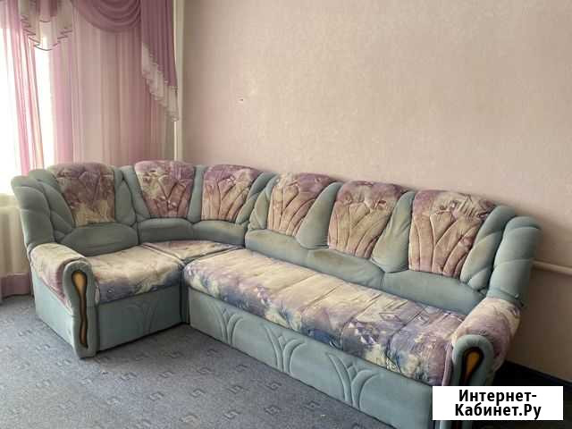 Угловой диван б/у +кресло в подарок Югорск - изображение 1
