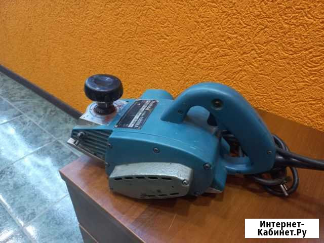 Элэктрорубанок Makita 1002BA Екатеринбург - изображение 1
