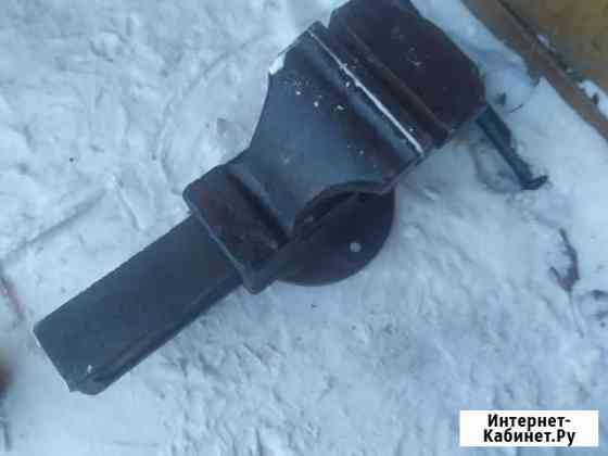 Тиски слесарные, чугунные 140 мм, СССР Хабаровск