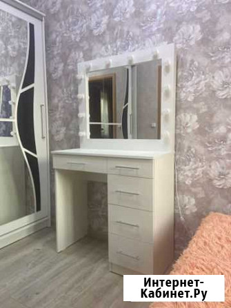 Гримерный столик с лампочками Новочеркасск - изображение 1