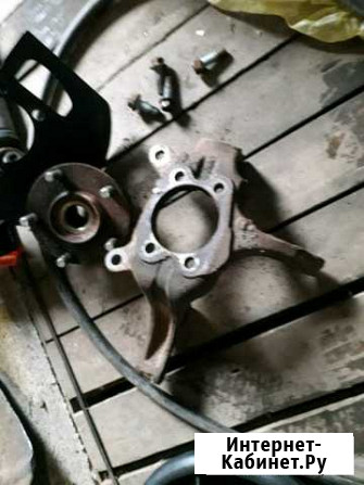 Кулак ниссан икстрейл т31 Череповец - изображение 1