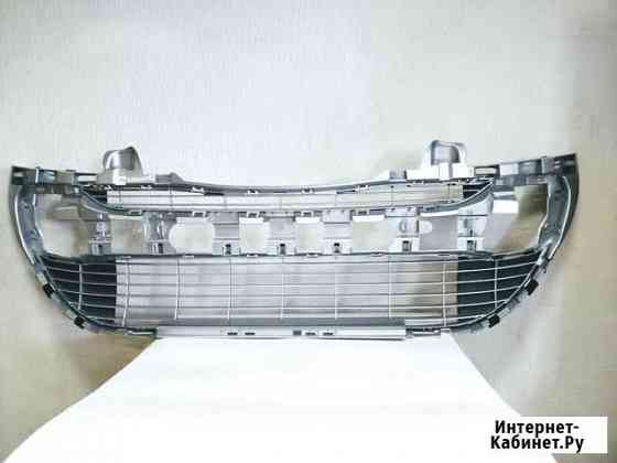 Решетка переднего бампера Peugeot 308 Екатеринбург