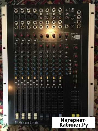 12-канальный микшерный пульт Soundcraft Spirit M4 Нижний Новгород - изображение 1