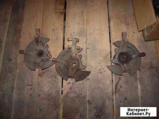 Кулак передний Рено Логан 2008 года Renault Logan Архангельск