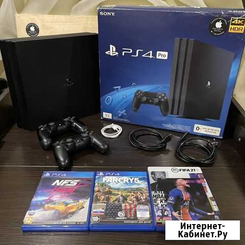 Игровая приставка Sony PS4 Pro 1TB + 3 игры Нижний Тагил - изображение 1