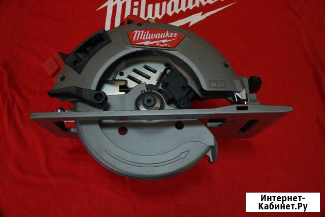 Циркулярная пила milwaukee 2732-20 m18 Новинка Москва - изображение 1