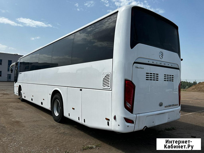 Туристический автобус Golden Dragon XML6122J Triumph Екатеринбург - изображение 2