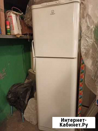 Холодильник бу Indesit Омск - изображение 1