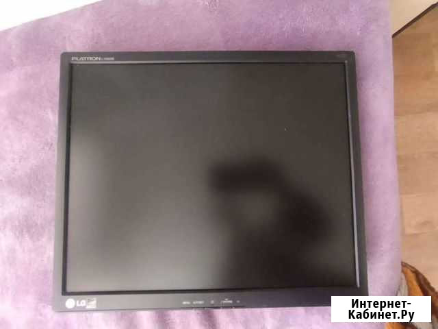 Монитор LG flatron L1942SE Хабаровск - изображение 1