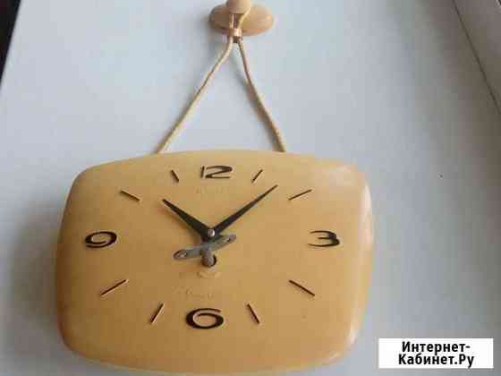 Настенные часы Маяк,часы Слава Омск