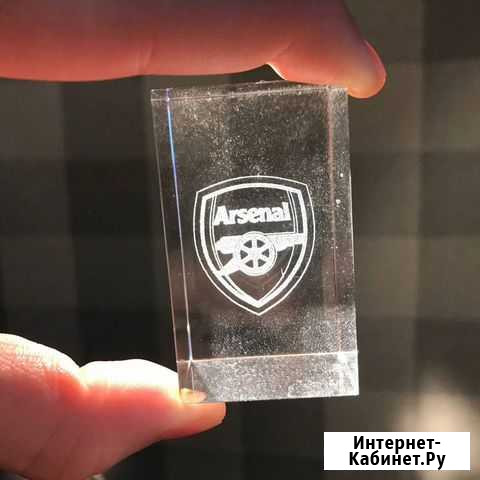 Стеклянная гравюра сувенир фк Арсенал / FC Arsenal Тольятти - изображение 1