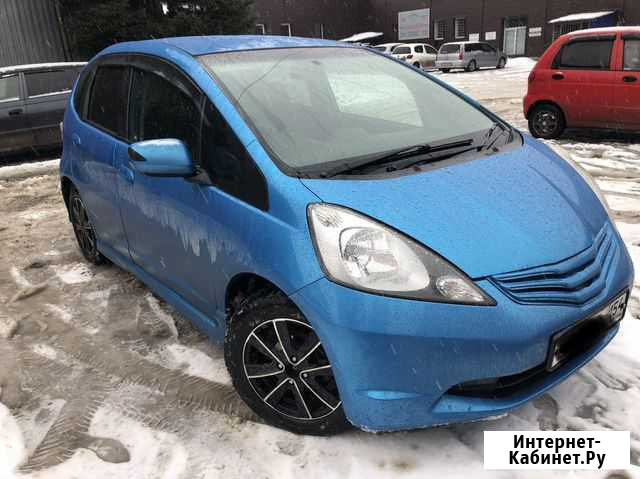 Автомобиль в аренду honda fit 2008 Новосибирск - изображение 1