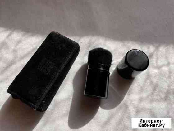 Кисть кабуки от Givenchy Волгоград