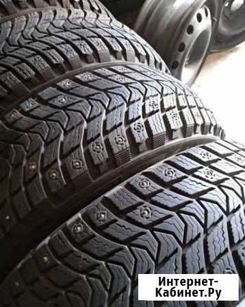 Почти новые Michelin X R15 185/65 шипы 4 шт Омск - изображение 1