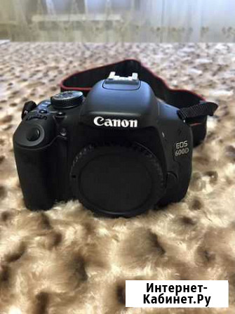 Зеркальный фотоаппарат canon 600d Новокузнецк - изображение 1