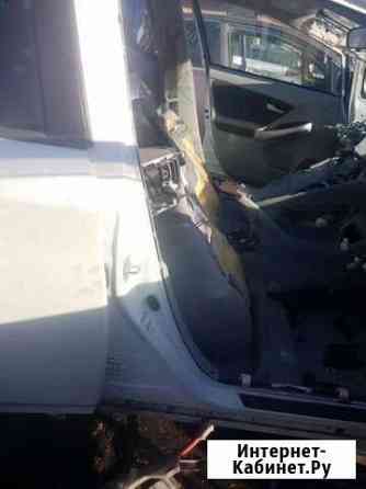 Стойка кузова средняя правая Toyota Prius ZVW30 Владивосток