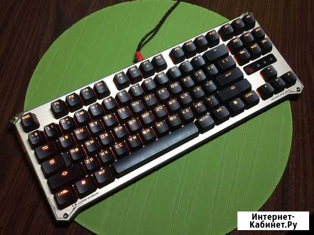 A4Tech Bloody B830, Gold Black игровая клавиатура Казань - изображение 1