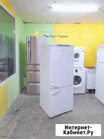 Холодильник бу низкий Indesit с гарантией Санкт-Петербург - изображение 1